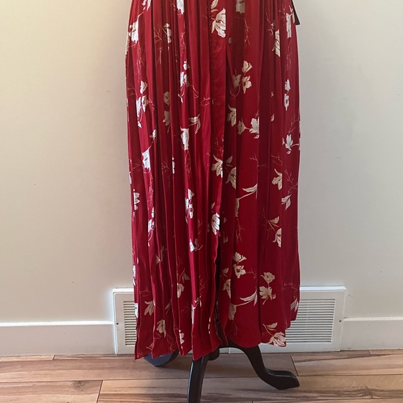 BNWT Domingo Midi Dress in Scarlet Tulips Nordstrom - Picture 2 of 6